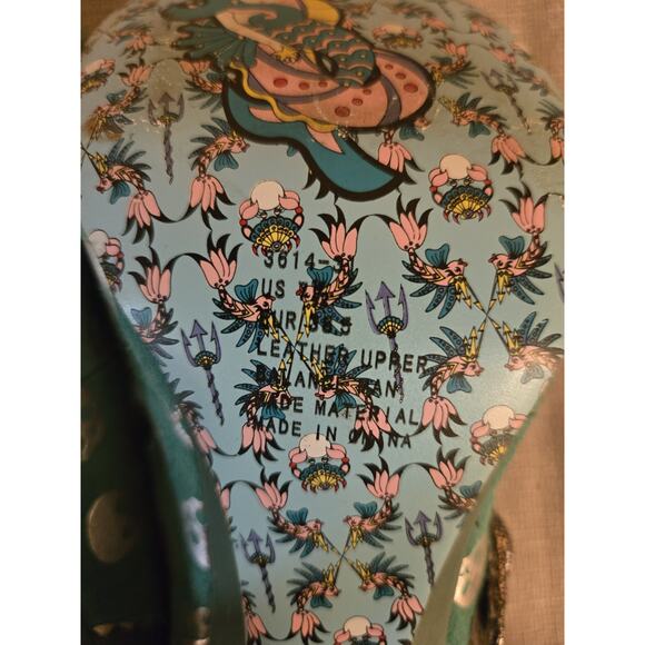 Irregular Choice Heart Skull Heels Sz 7.5 Teal Silver Suede Snap Buttom - Picture 5 of 10